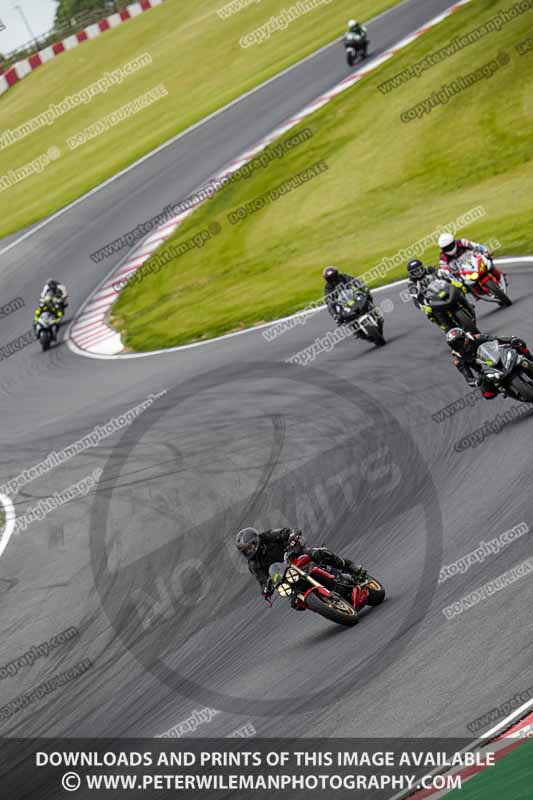 donington no limits trackday;donington park photographs;donington trackday photographs;no limits trackdays;peter wileman photography;trackday digital images;trackday photos